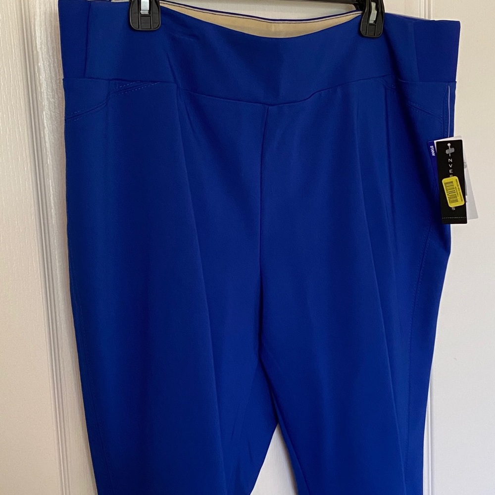 Investments Park Avenue fit Ankle Slacks